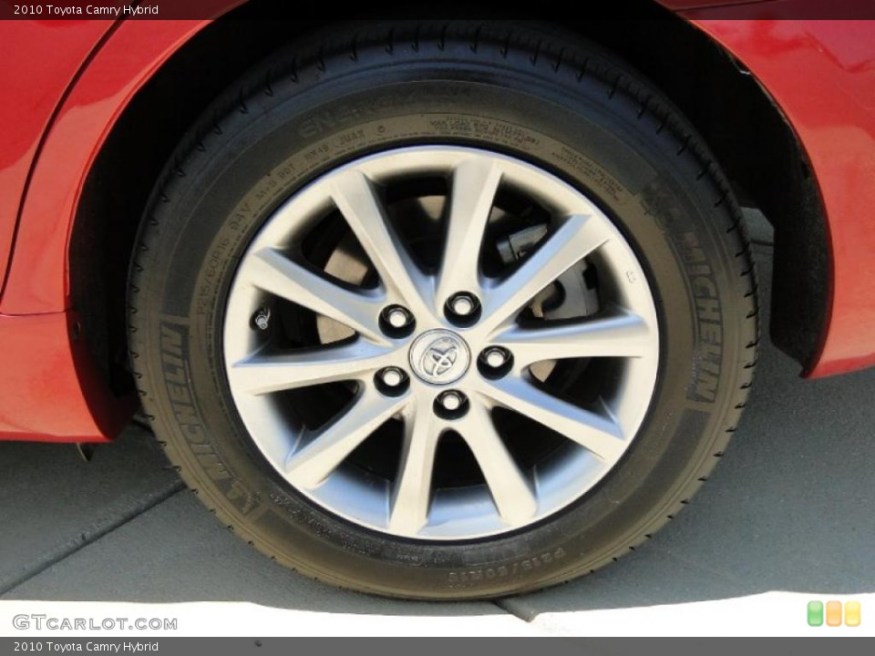 2010 Toyota Camry Hybrid Wheel and Tire Photo #49006932