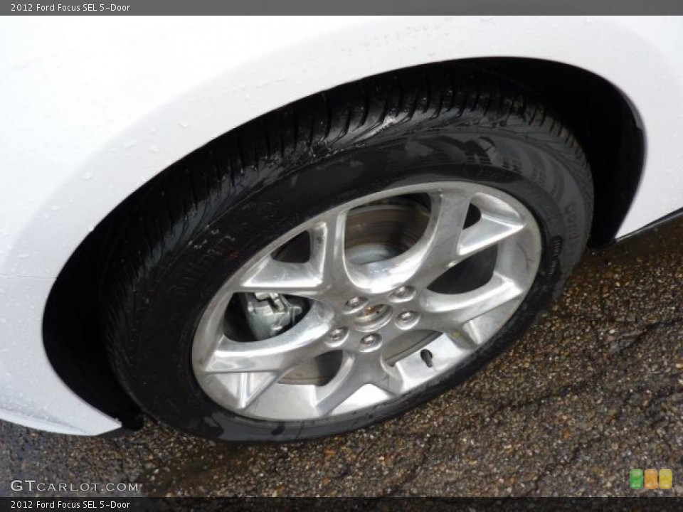 2012 Ford Focus SEL 5-Door Wheel and Tire Photo #49065035