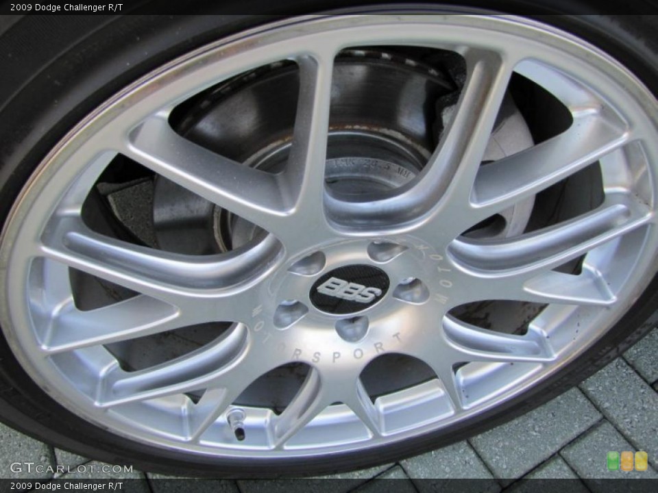 2009 Dodge Challenger Custom Wheel and Tire Photo #49069256