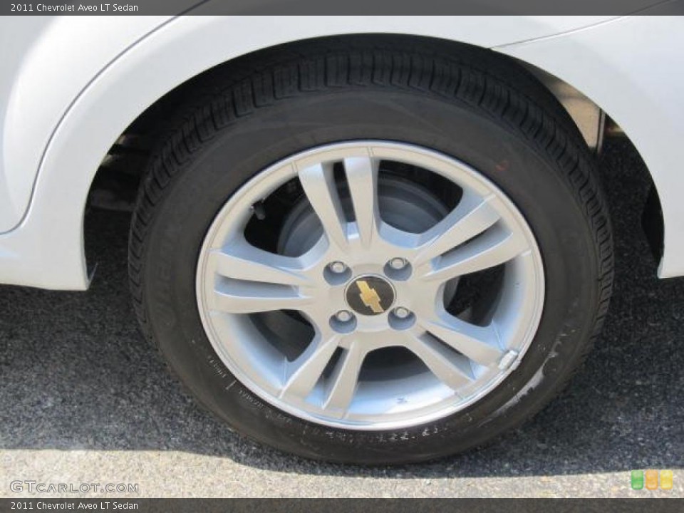 2011 Chevrolet Aveo LT Sedan Wheel and Tire Photo #49144577
