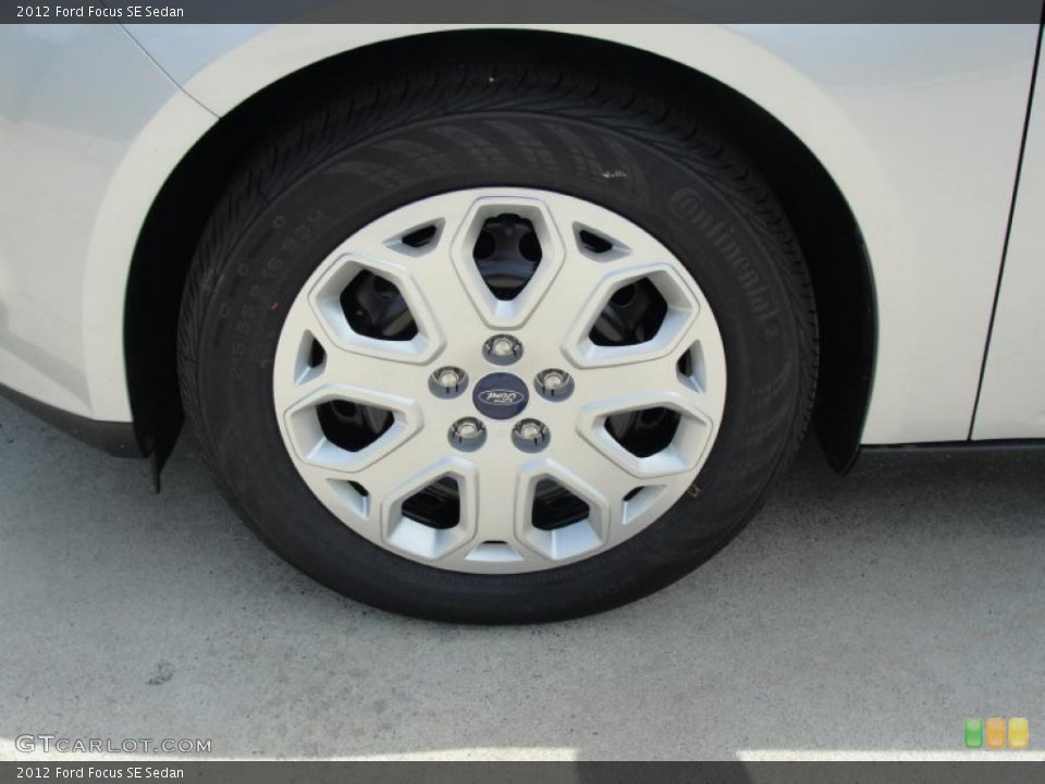 2012 Ford Focus SE Sedan Wheel and Tire Photo #49147196