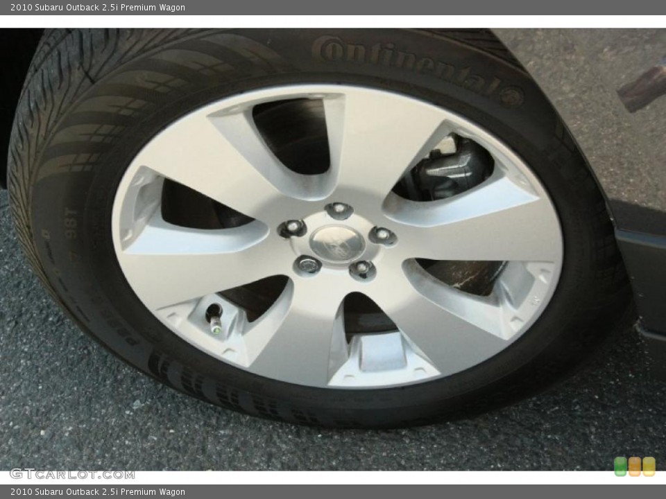 2010 Subaru Outback 2.5i Premium Wagon Wheel and Tire Photo #49152809