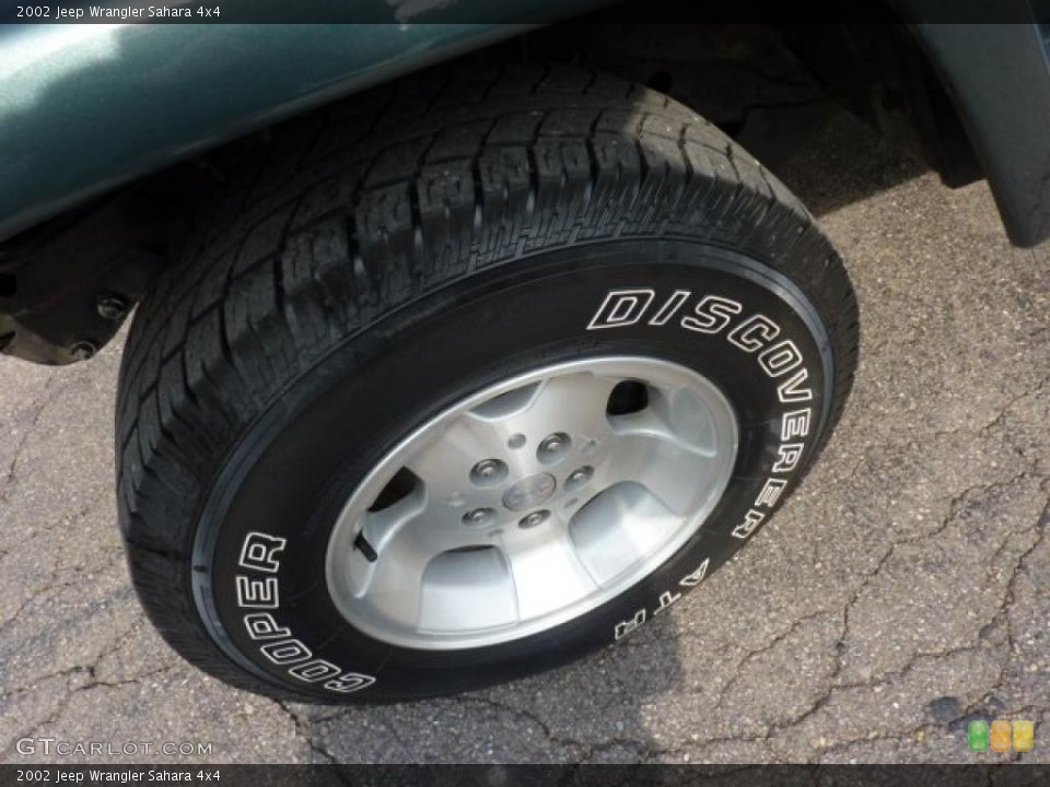 2002 Jeep Wrangler Sahara 4x4 Wheel and Tire Photo #49183746