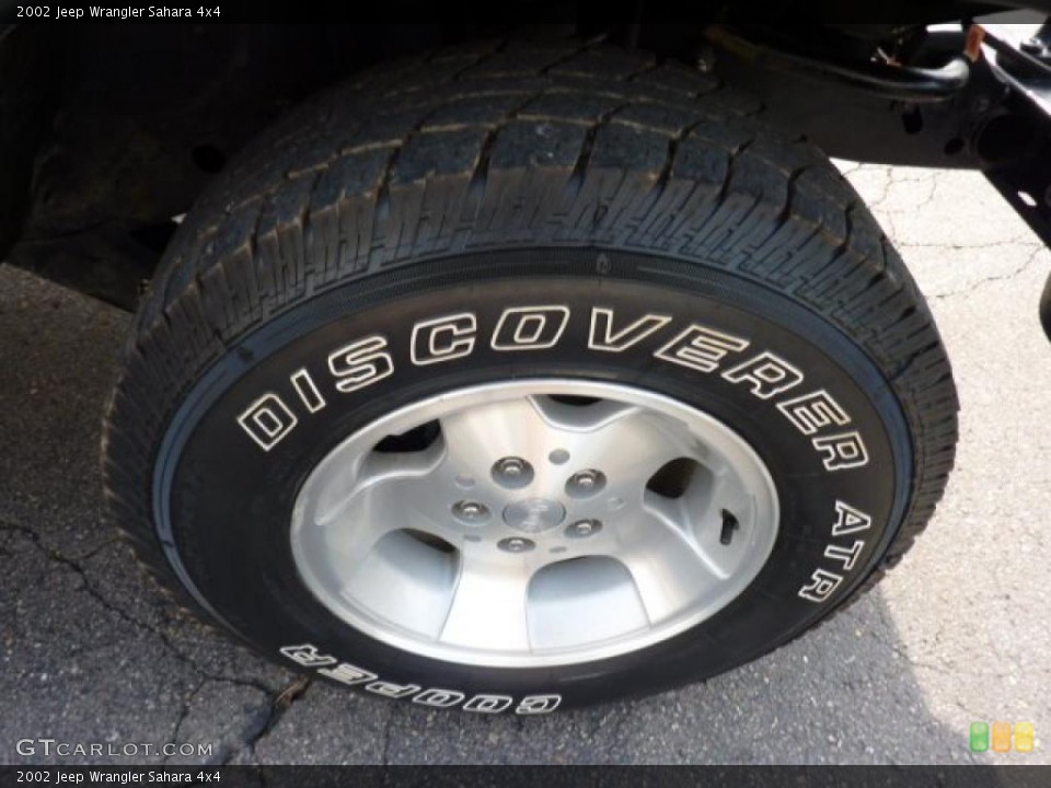 2002 Jeep Wrangler Sahara 4x4 Wheel and Tire Photo #49183784