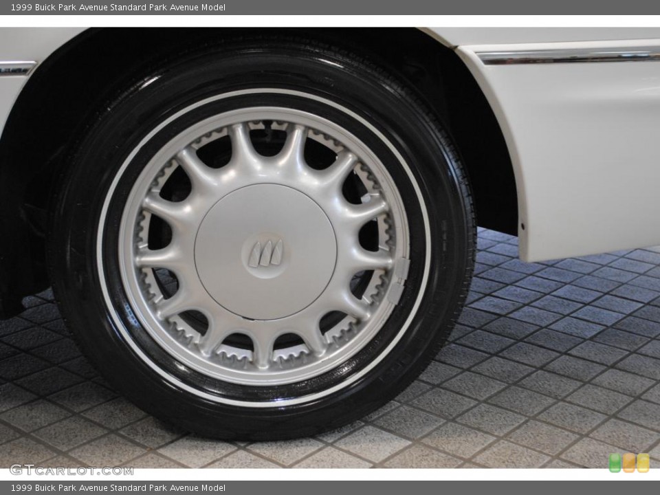 1999 Buick Park Avenue  Wheel and Tire Photo #49200821