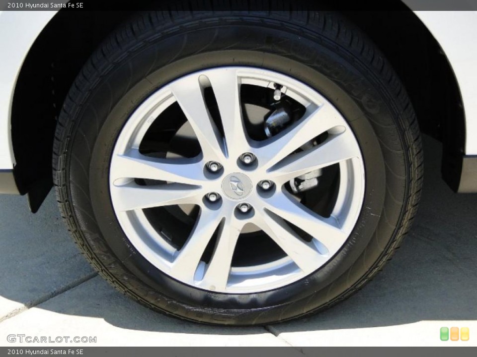 2010 Hyundai Santa Fe SE Wheel and Tire Photo #49203812