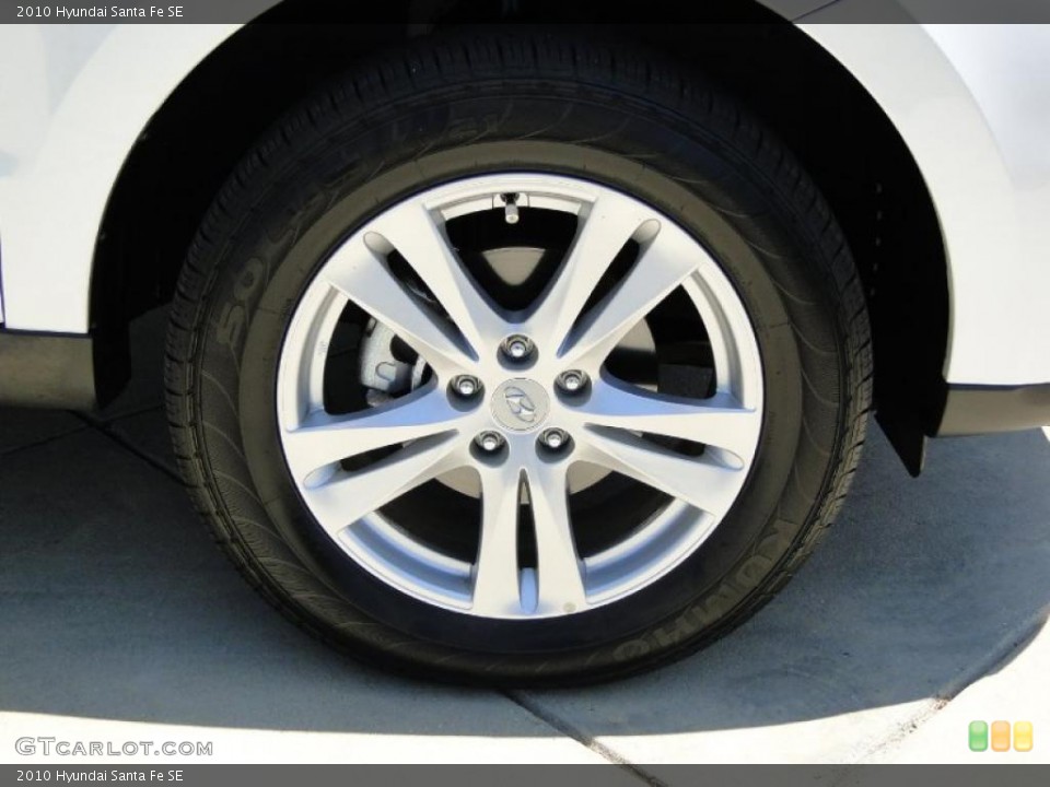 2010 Hyundai Santa Fe SE Wheel and Tire Photo #49203851