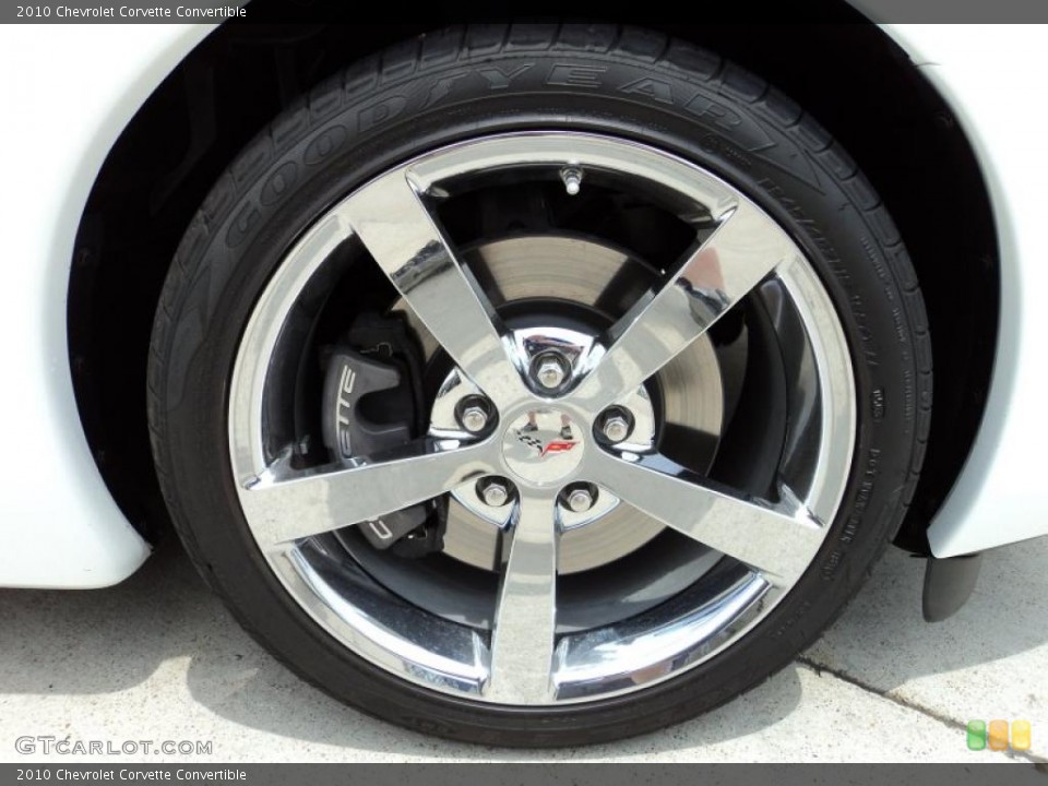2010 Chevrolet Corvette Convertible Wheel and Tire Photo #49226150
