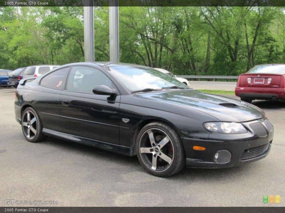 2005 Pontiac GTO Custom Wheel and Tire Photo #49312407
