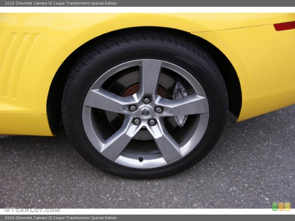 2010 Chevrolet Camaro SS Coupe Transformers Special Edition Wheel and Tire Photo #49334319