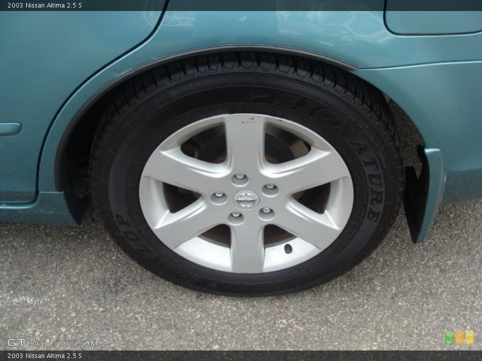 2003 Nissan Altima 2.5 S Wheel and Tire Photo #49383863