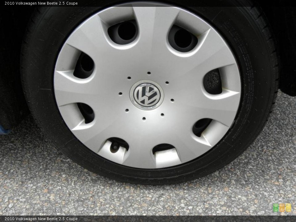 2010 Volkswagen New Beetle 2.5 Coupe Wheel and Tire Photo #49401143