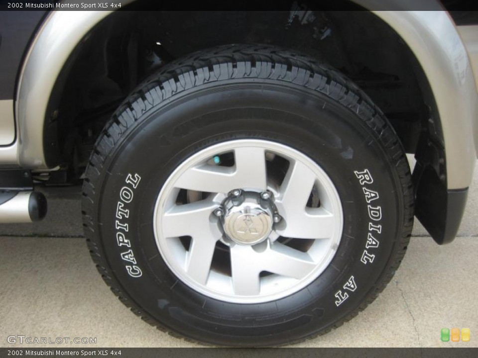 2002 Mitsubishi Montero Sport XLS 4x4 Wheel and Tire Photo #49409859