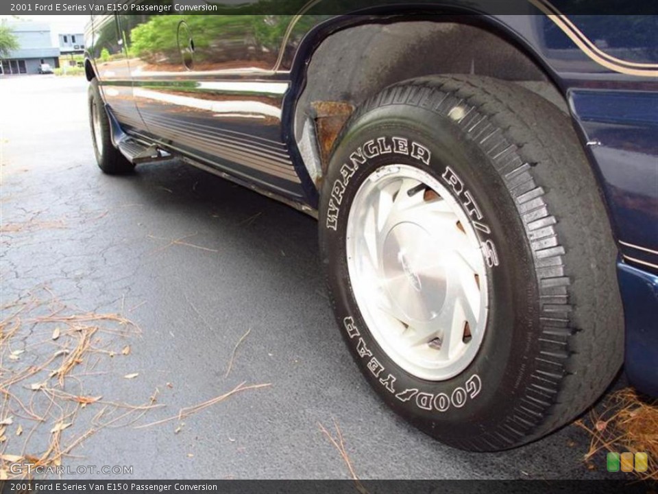 2001 Ford E Series Van E150 Passenger Conversion Wheel and Tire Photo #49424188