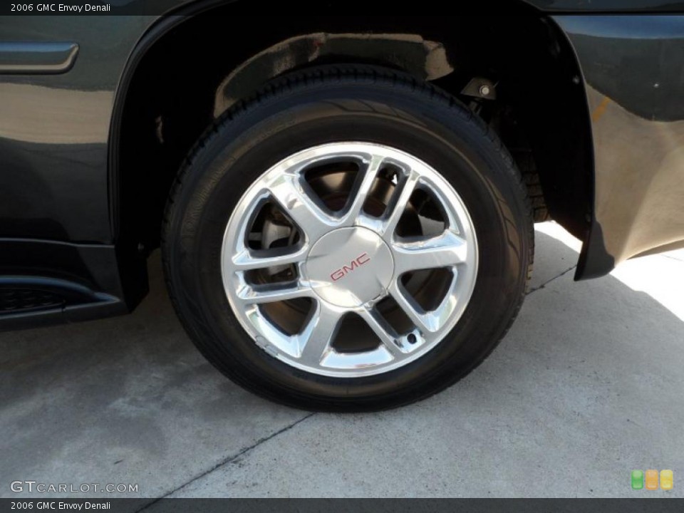 2006 GMC Envoy Denali Wheel and Tire Photo #49476144