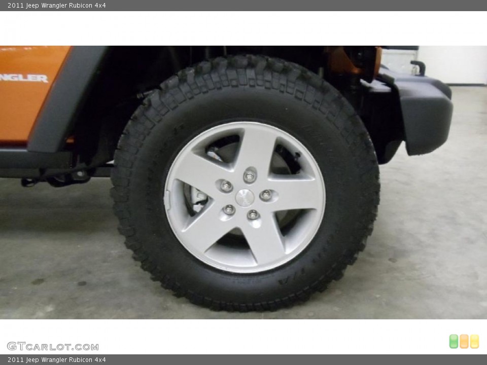 2011 Jeep Wrangler Rubicon 4x4 Wheel and Tire Photo #49500897