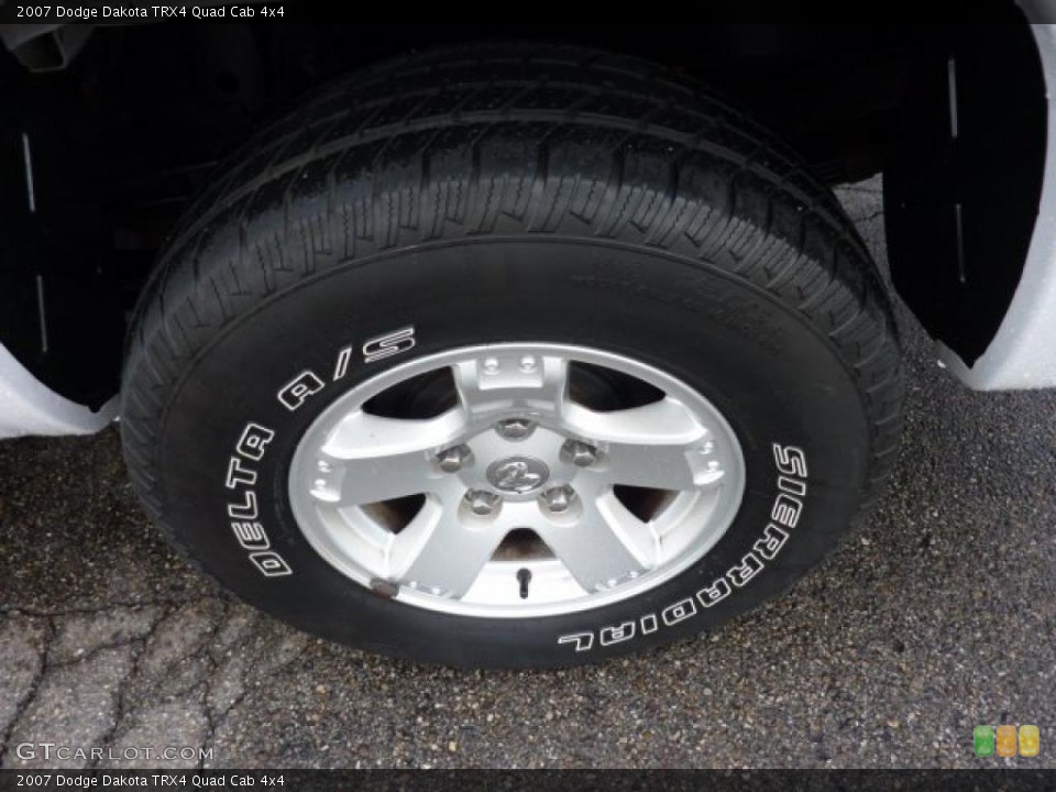 2007 Dodge Dakota TRX4 Quad Cab 4x4 Wheel and Tire Photo #49517648
