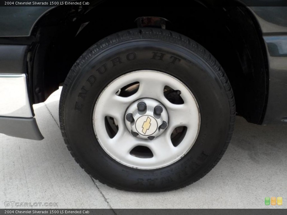 2004 Chevrolet Silverado 1500 LS Extended Cab Wheel and Tire Photo #49549658
