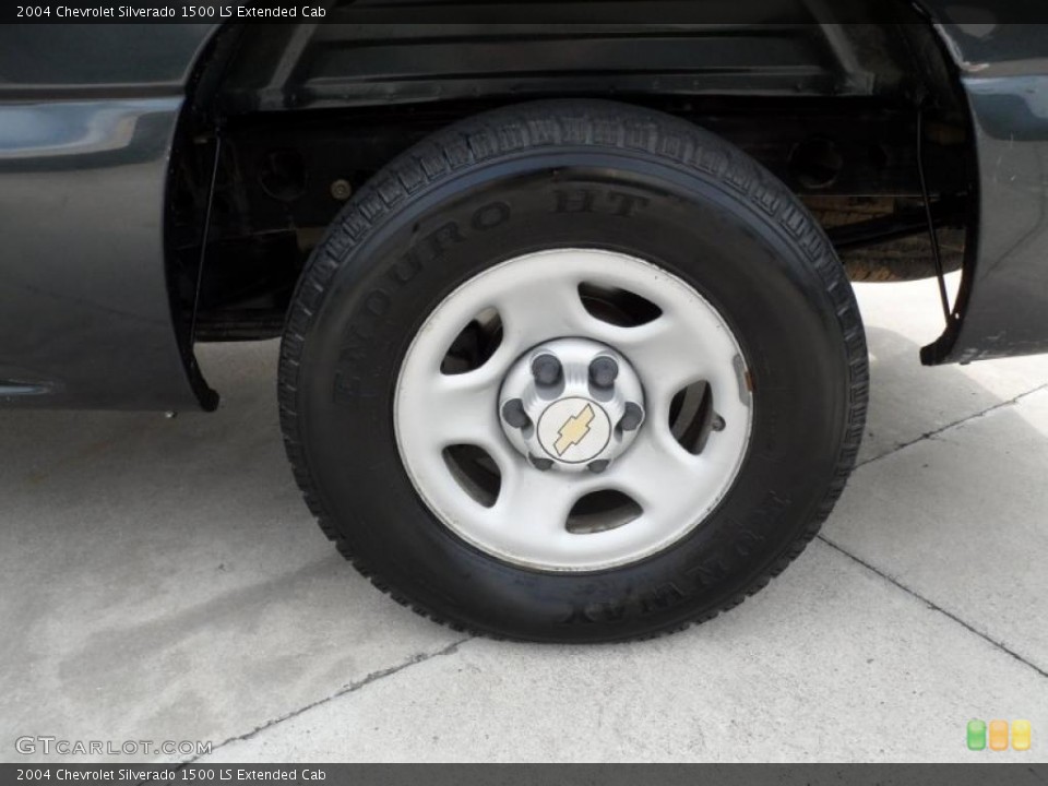 2004 Chevrolet Silverado 1500 LS Extended Cab Wheel and Tire Photo #49549667