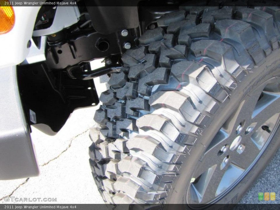 2011 Jeep Wrangler Unlimited Mojave 4x4 Wheel and Tire Photo #49556351