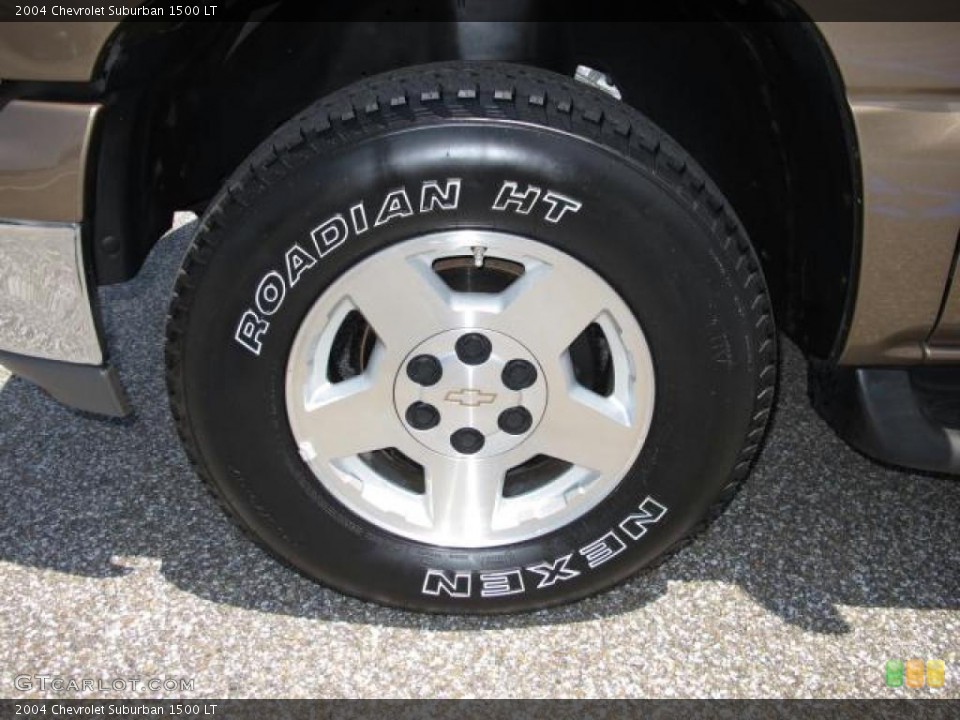 2004 Chevrolet Suburban 1500 LT Wheel and Tire Photo #49561598