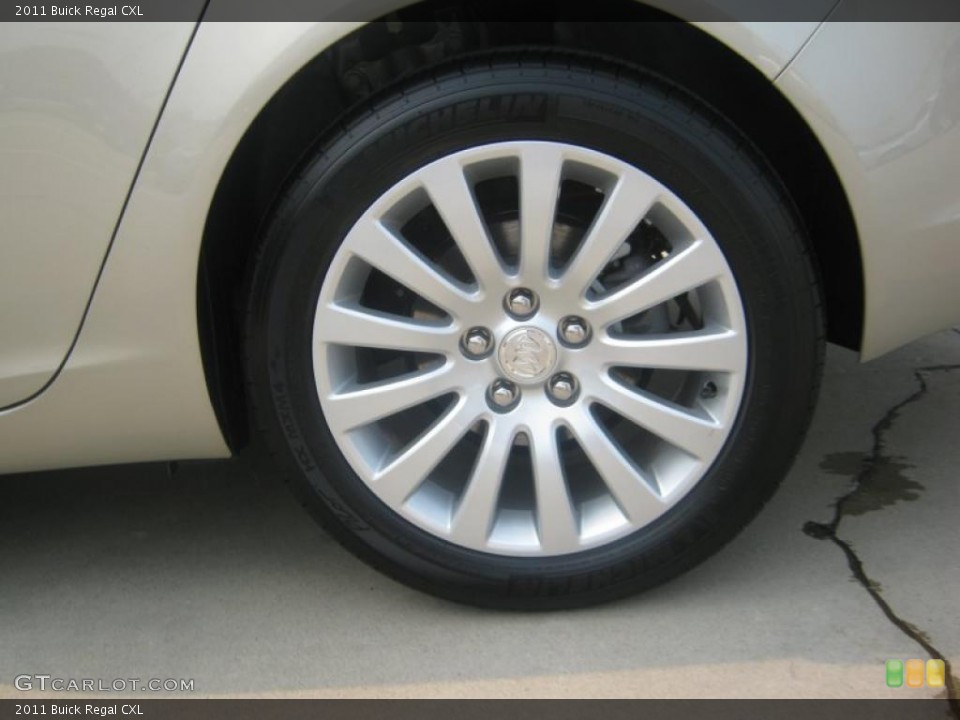 2011 Buick Regal CXL Wheel and Tire Photo #49577842