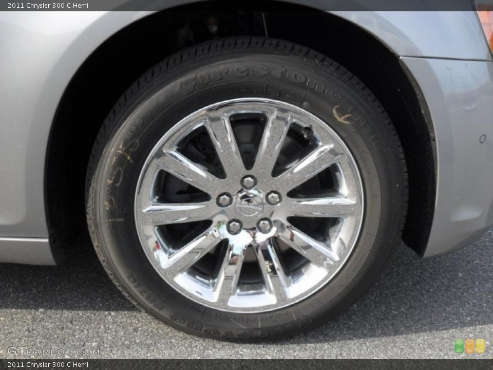 2011 Chrysler 300 C Hemi Wheel and Tire Photo #49583599