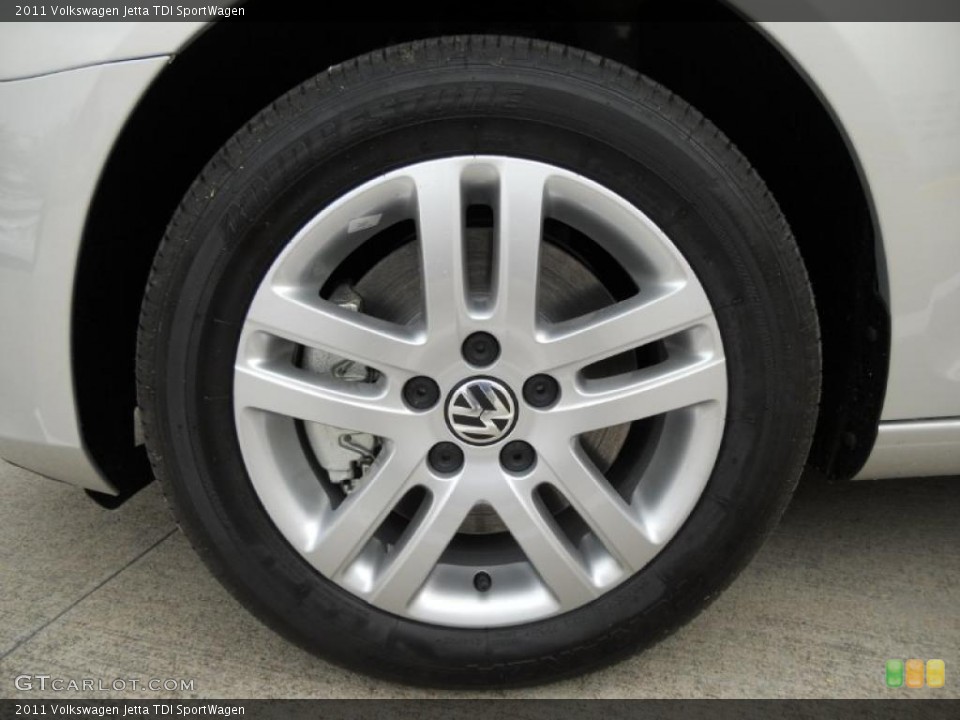 2011 Volkswagen Jetta TDI SportWagen Wheel and Tire Photo #49612648