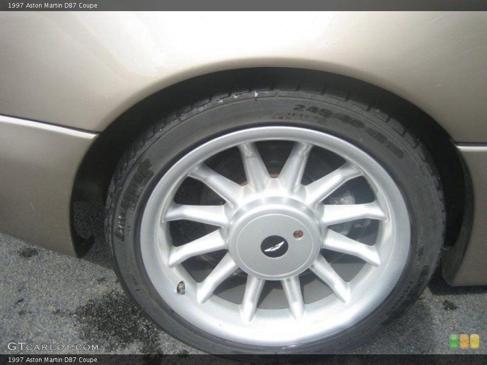 1997 Aston Martin DB7 Coupe Wheel and Tire Photo #49621342