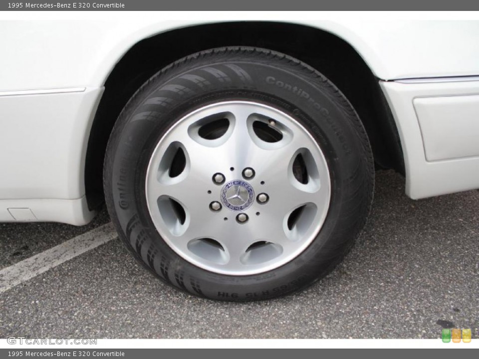 1995 Mercedes-Benz E 320 Convertible Wheel and Tire Photo #49664804