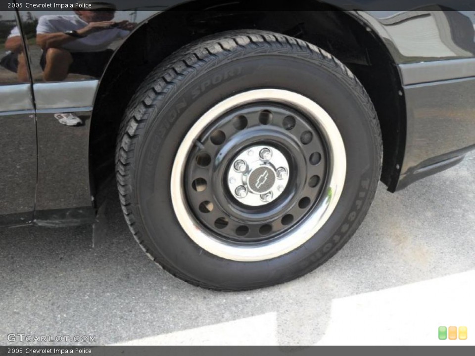 2005 Chevrolet Impala Police Wheel and Tire Photo #49683990