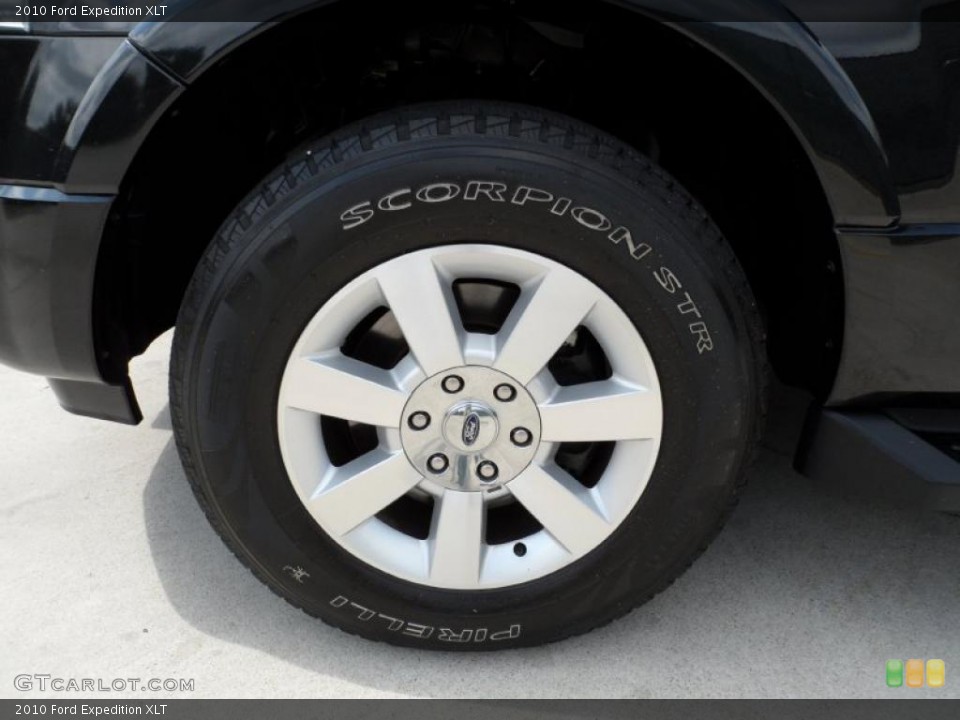 2010 Ford Expedition XLT Wheel and Tire Photo #49694022