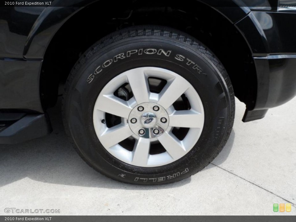 2010 Ford Expedition XLT Wheel and Tire Photo #49694031