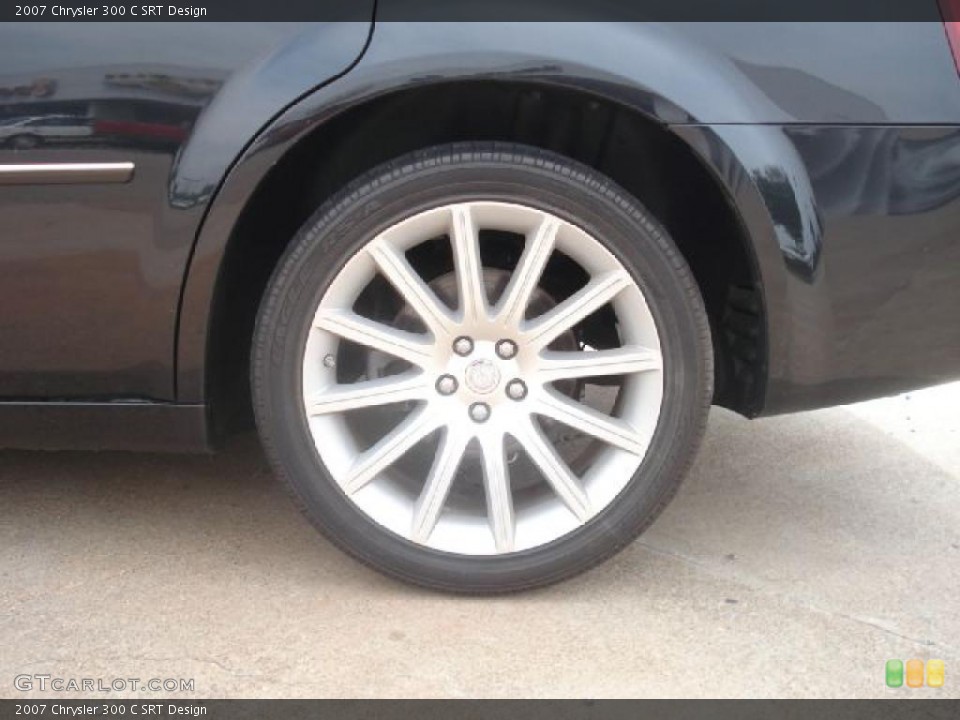 2007 Chrysler 300 C SRT Design Wheel and Tire Photo #49726408