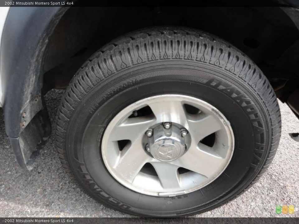 2002 Mitsubishi Montero Sport LS 4x4 Wheel and Tire Photo #49727317