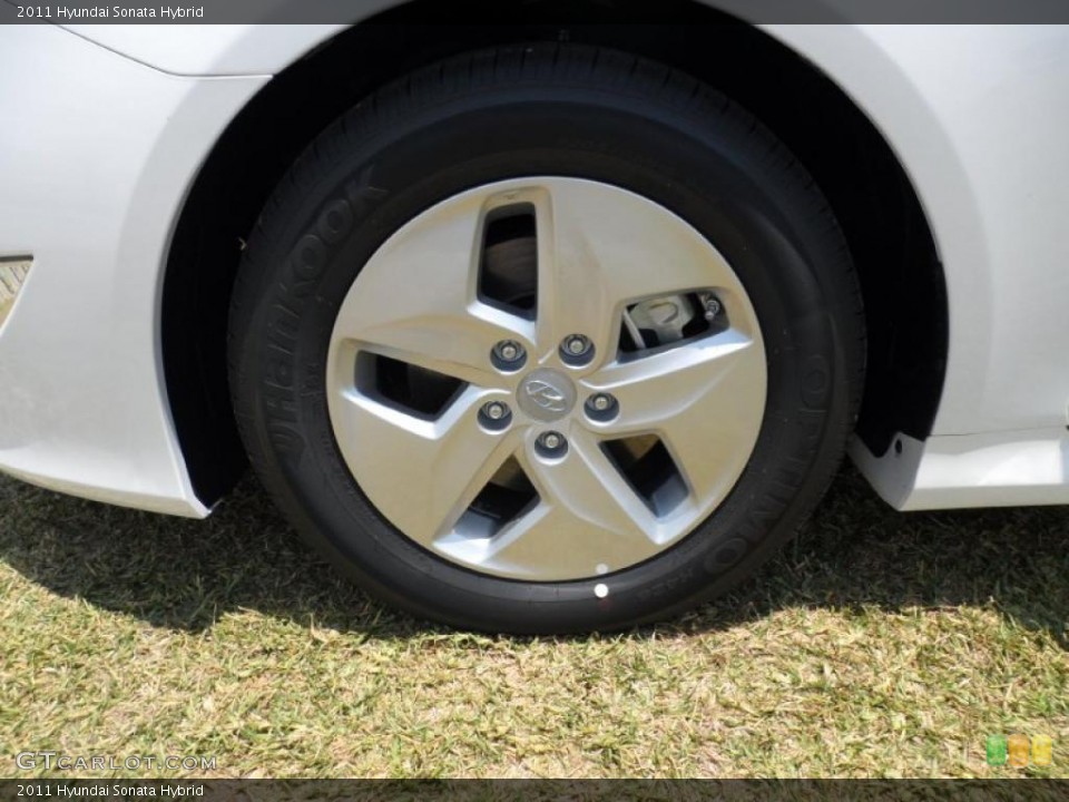 2011 Hyundai Sonata Hybrid Wheel and Tire Photo #49763749