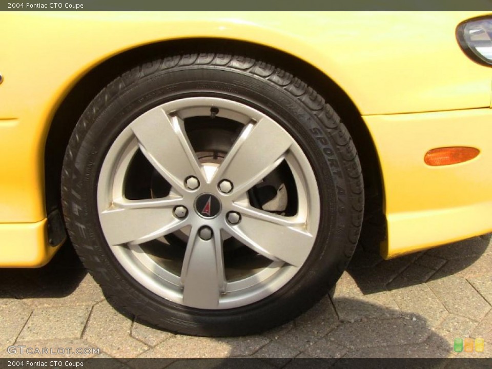 2004 Pontiac GTO Coupe Wheel and Tire Photo #49776931