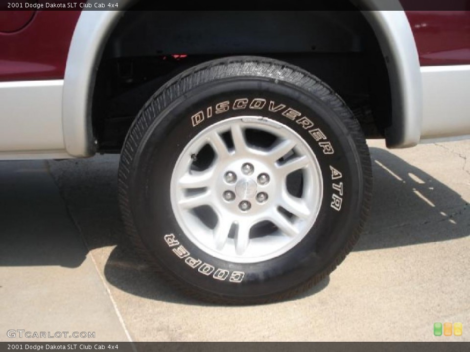 2001 Dodge Dakota SLT Club Cab 4x4 Wheel and Tire Photo #49781945