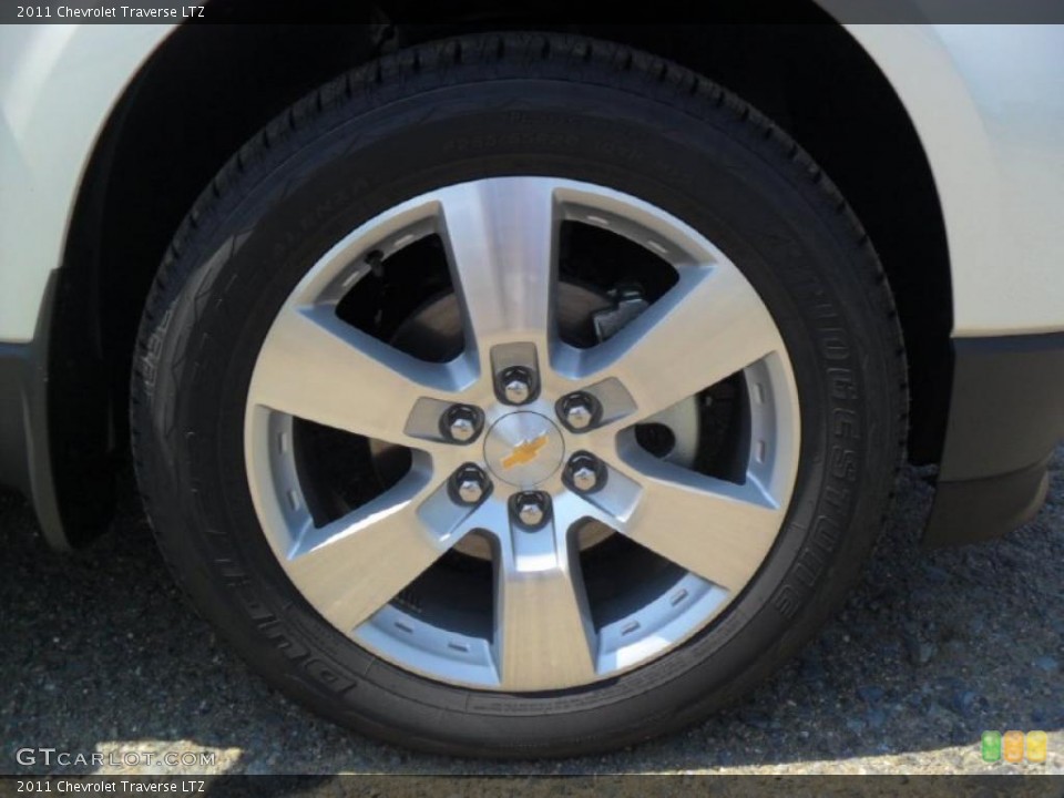 2011 Chevrolet Traverse LTZ Wheel and Tire Photo #49792190