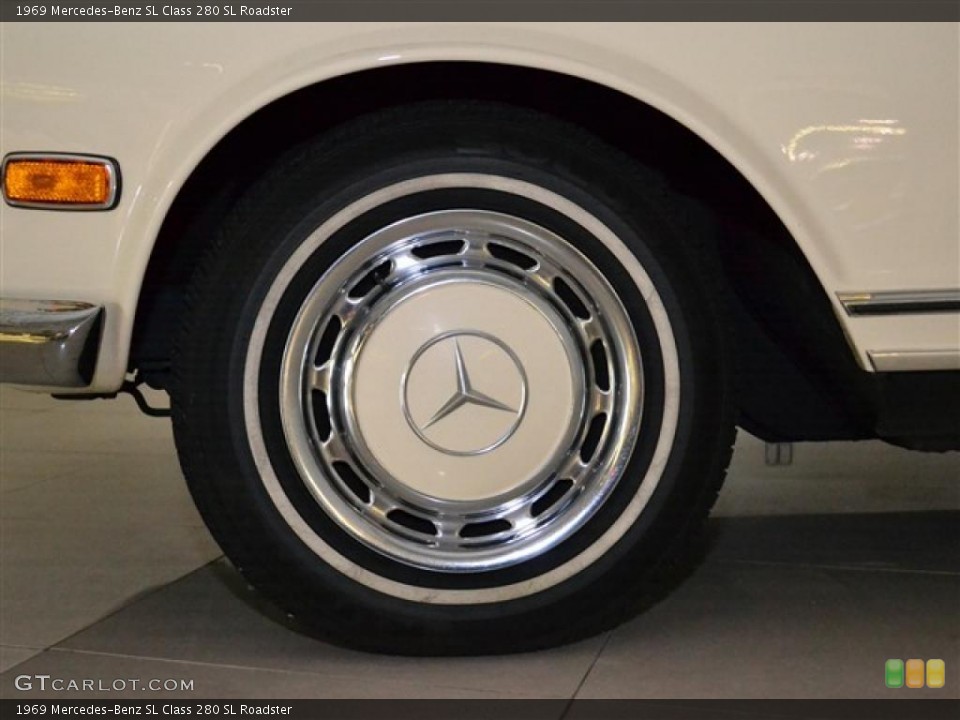 1969 Mercedes-Benz SL Class 280 SL Roadster Wheel and Tire Photo #49800555