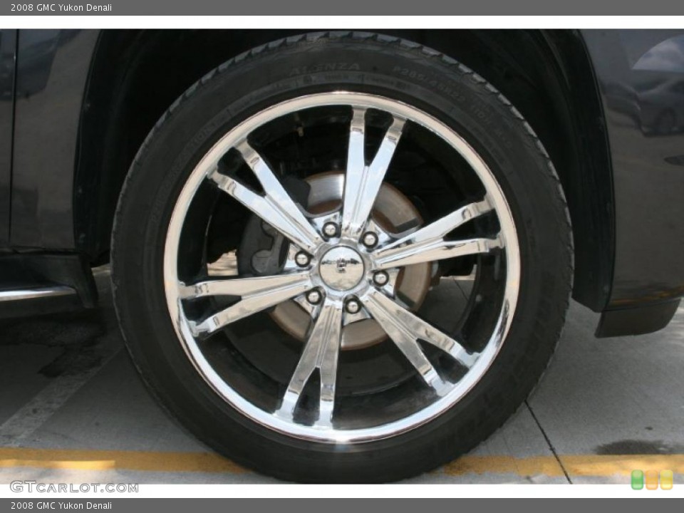 2008 GMC Yukon Custom Wheel and Tire Photo #49812252