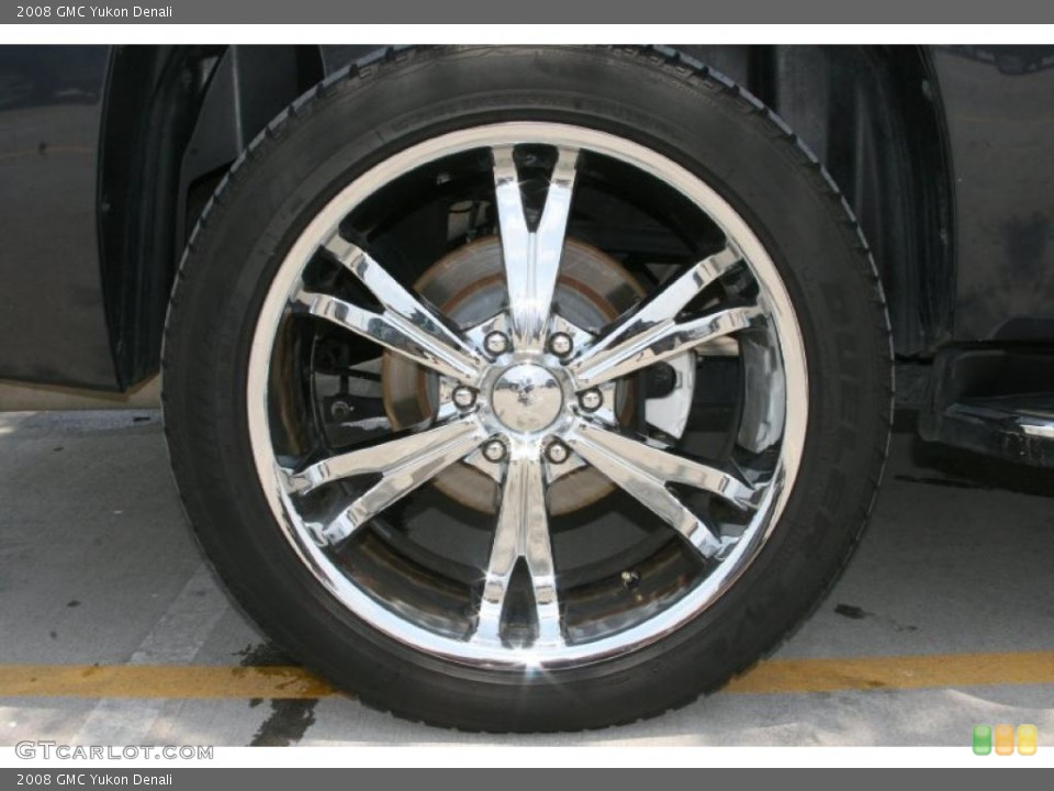 2008 GMC Yukon Custom Wheel and Tire Photo #49812267