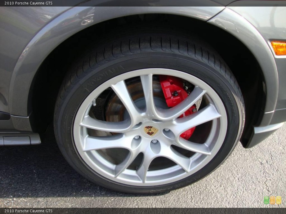 2010 Porsche Cayenne GTS Wheel and Tire Photo #49826589