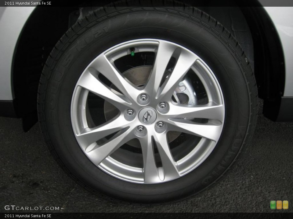 2011 Hyundai Santa Fe SE Wheel and Tire Photo #49848877