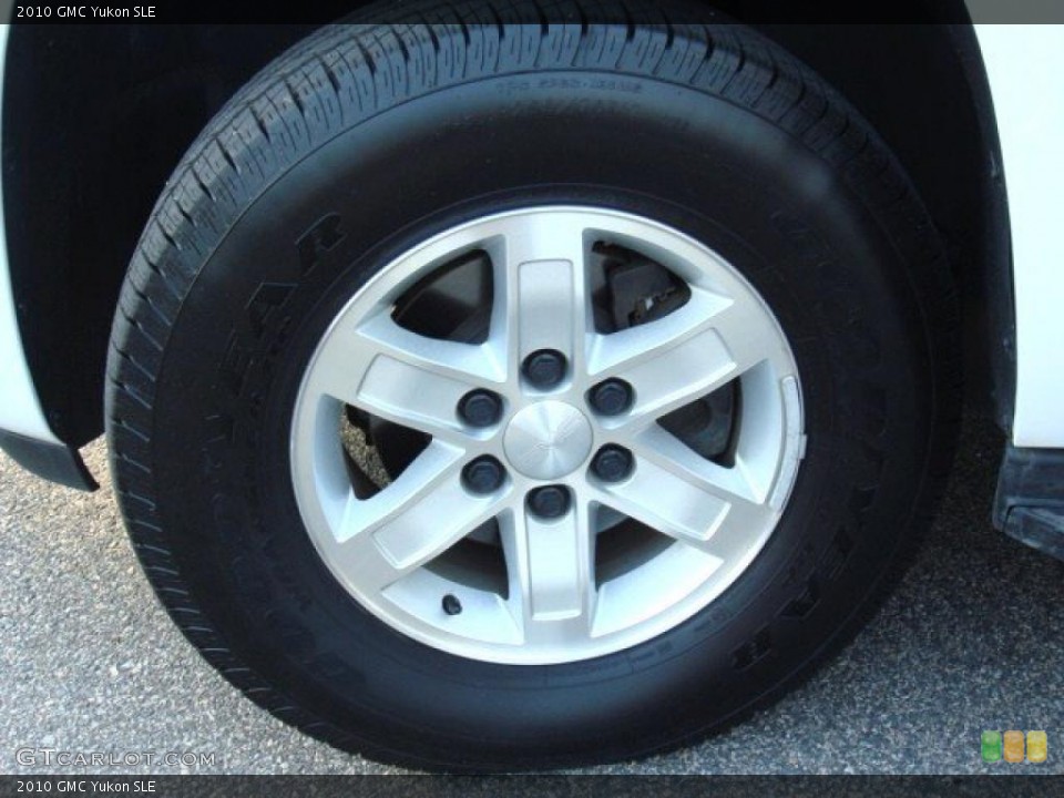 2010 GMC Yukon SLE Wheel and Tire Photo #49859084