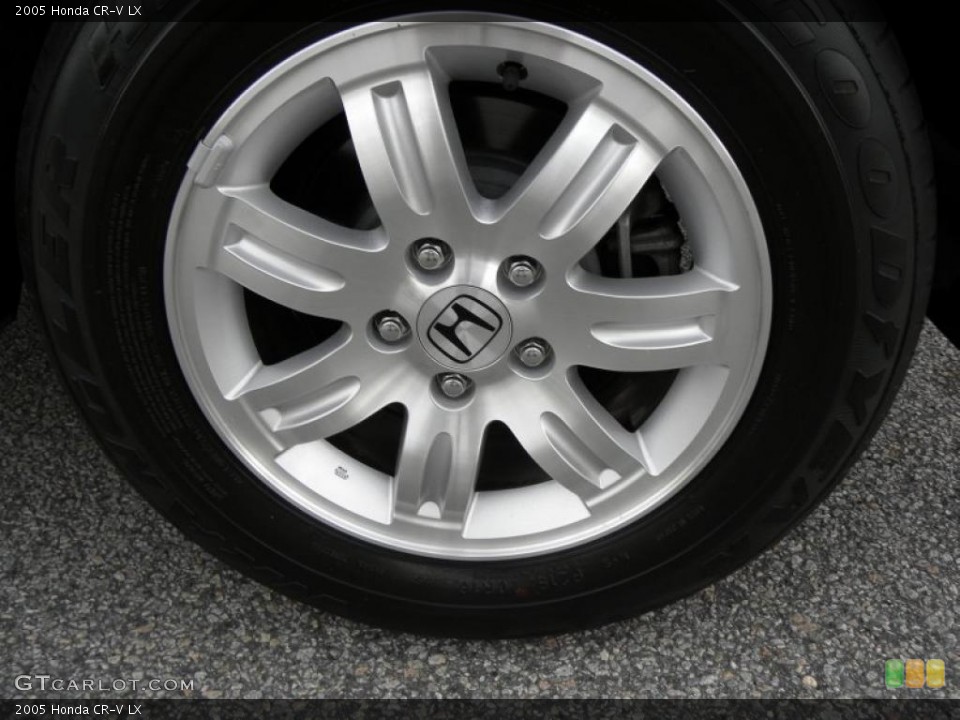 2005 Honda CR-V LX Wheel and Tire Photo #49898441