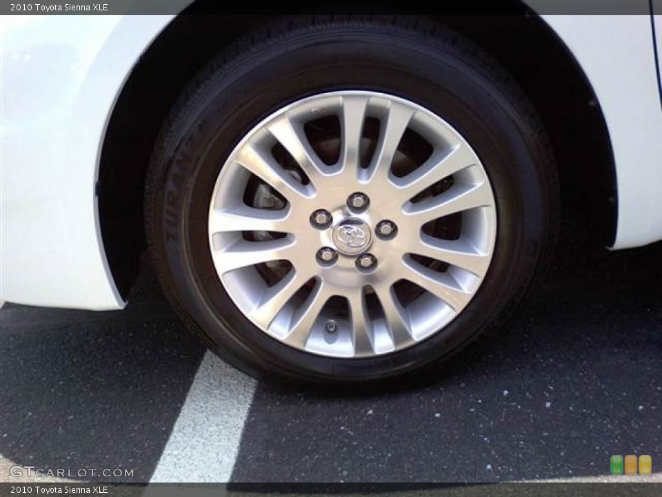 2010 Toyota Sienna XLE Wheel and Tire Photo #49918188