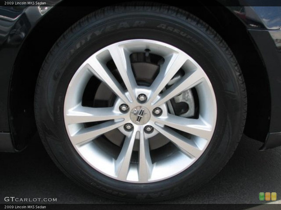 2009 Lincoln MKS Sedan Wheel and Tire Photo #49923585