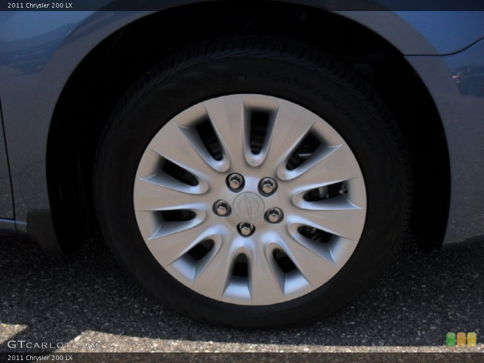 2011 Chrysler 200 LX Wheel and Tire Photo #49974867