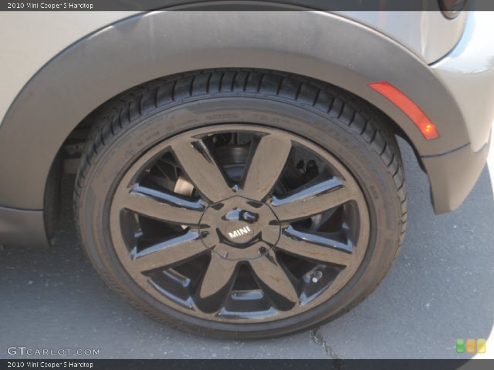 2010 Mini Cooper S Hardtop Wheel and Tire Photo #50018224
